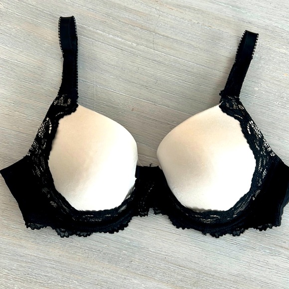 SOMA CREAM WITH BLACK LACE, BOW & BEAD TASSEL SIZE 36C - Picture 2 of 5